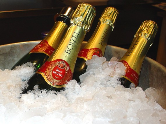 champagne ice